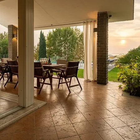 Infinity - Regarda Travel *